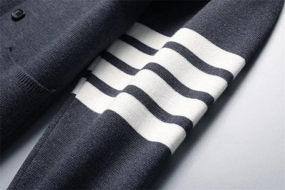 Manchesterski kardigan džemper